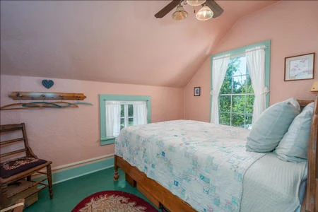 The 3rd upstairs bedroom, all 3 are so charming